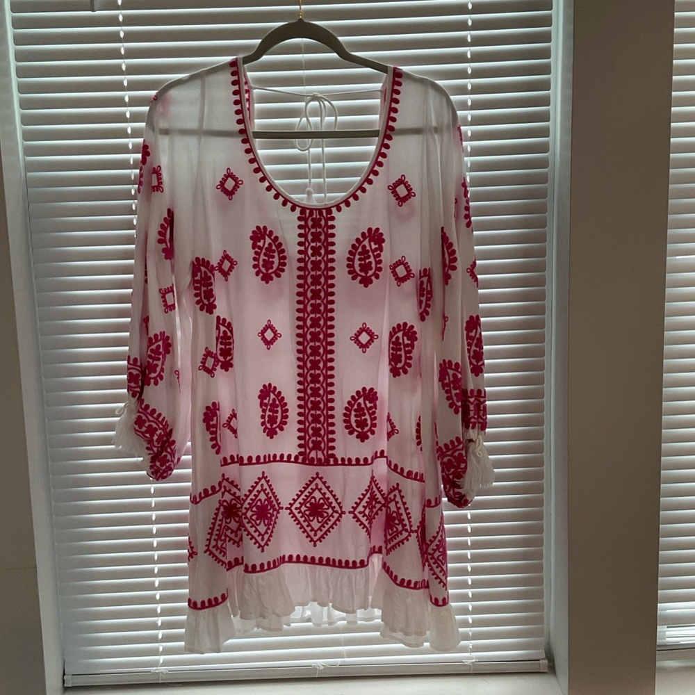 Bohemian Embroidered Tunic - Pink on White